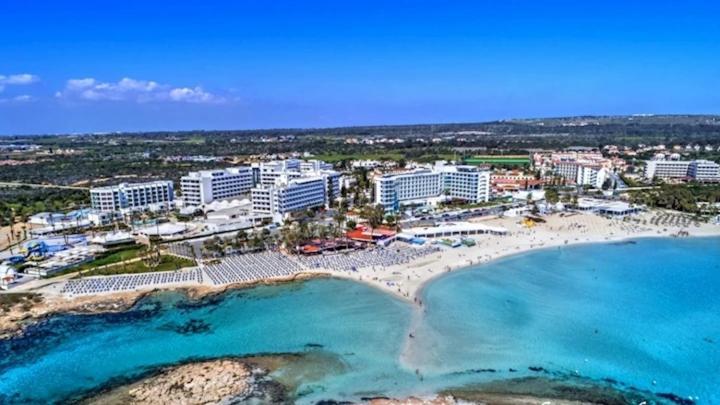 Nissi 3 Amazing Sea View Apartment ไอยานาปา ภายนอก รูปภาพ